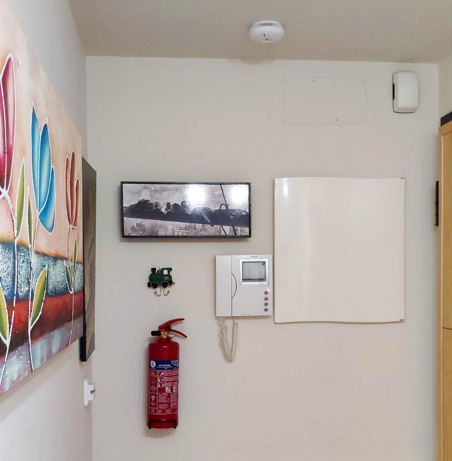 Apartamento en la playa! Parking, wifi, piscina, aire acondicionado y Netflix! Málaga Exterior foto