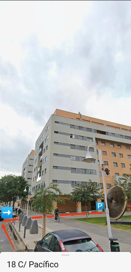 Apartamento en la playa! Parking, wifi, piscina, aire acondicionado y Netflix! Málaga Exterior foto